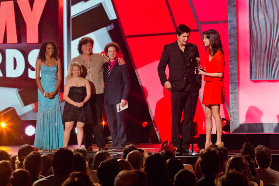 Ken Marino, winning a Streamy for Burning Love